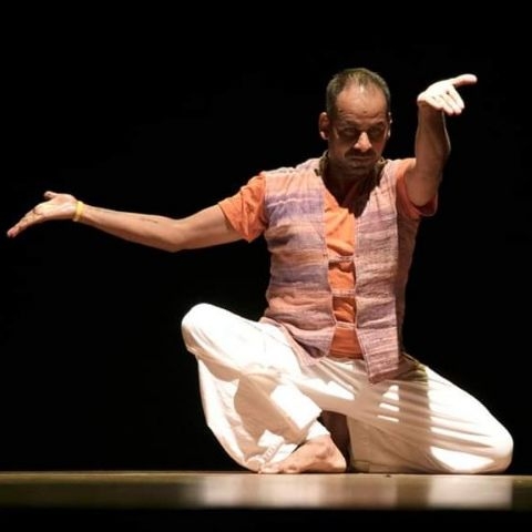 space performing arts -Dancer Profile Image