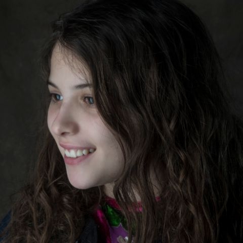 Gyenese Szulamit -Dancer Profile Image